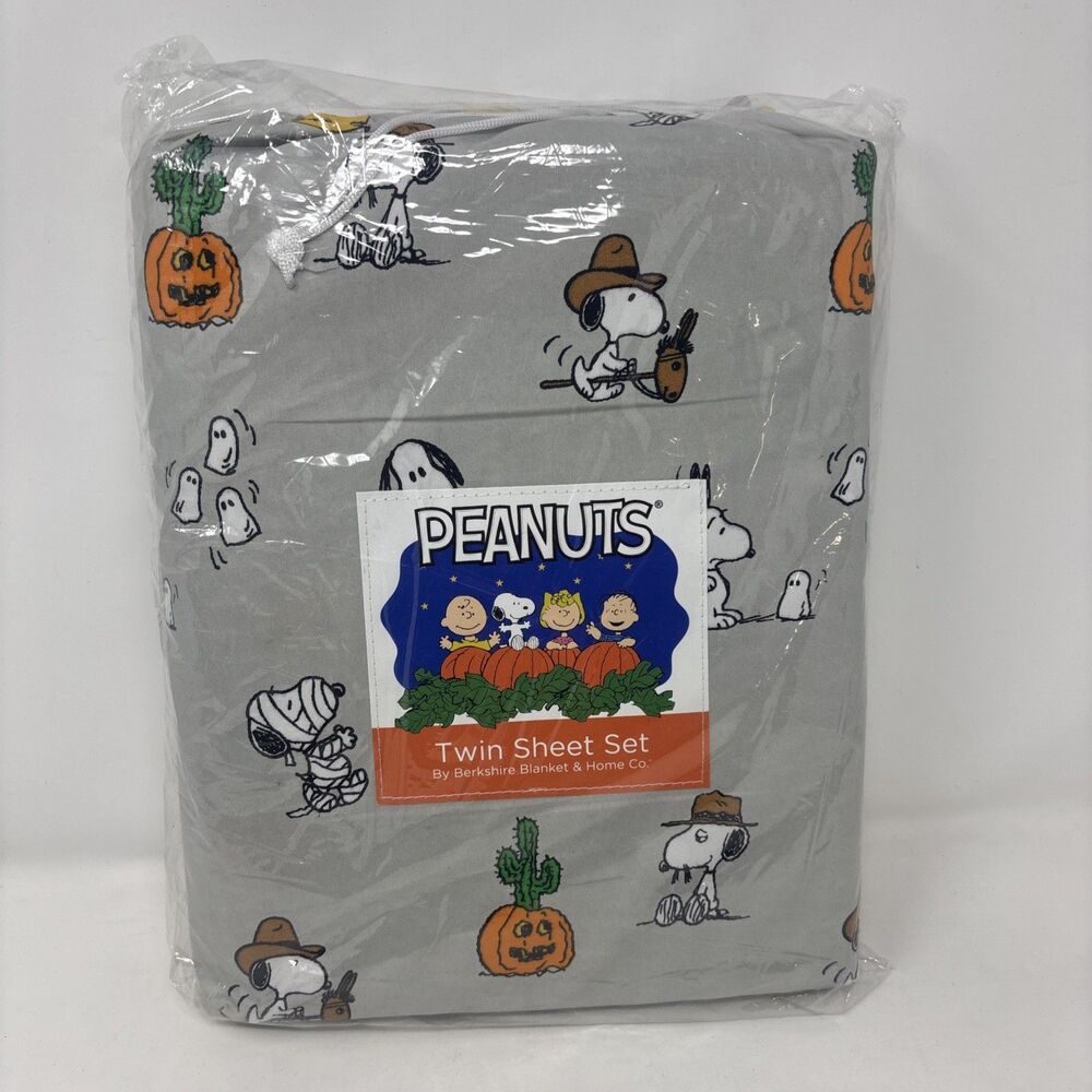 Berkshire Peanuts Halloween Twin Sheet Set Snoopy Woodstock Ghosts Pumpkins NWT